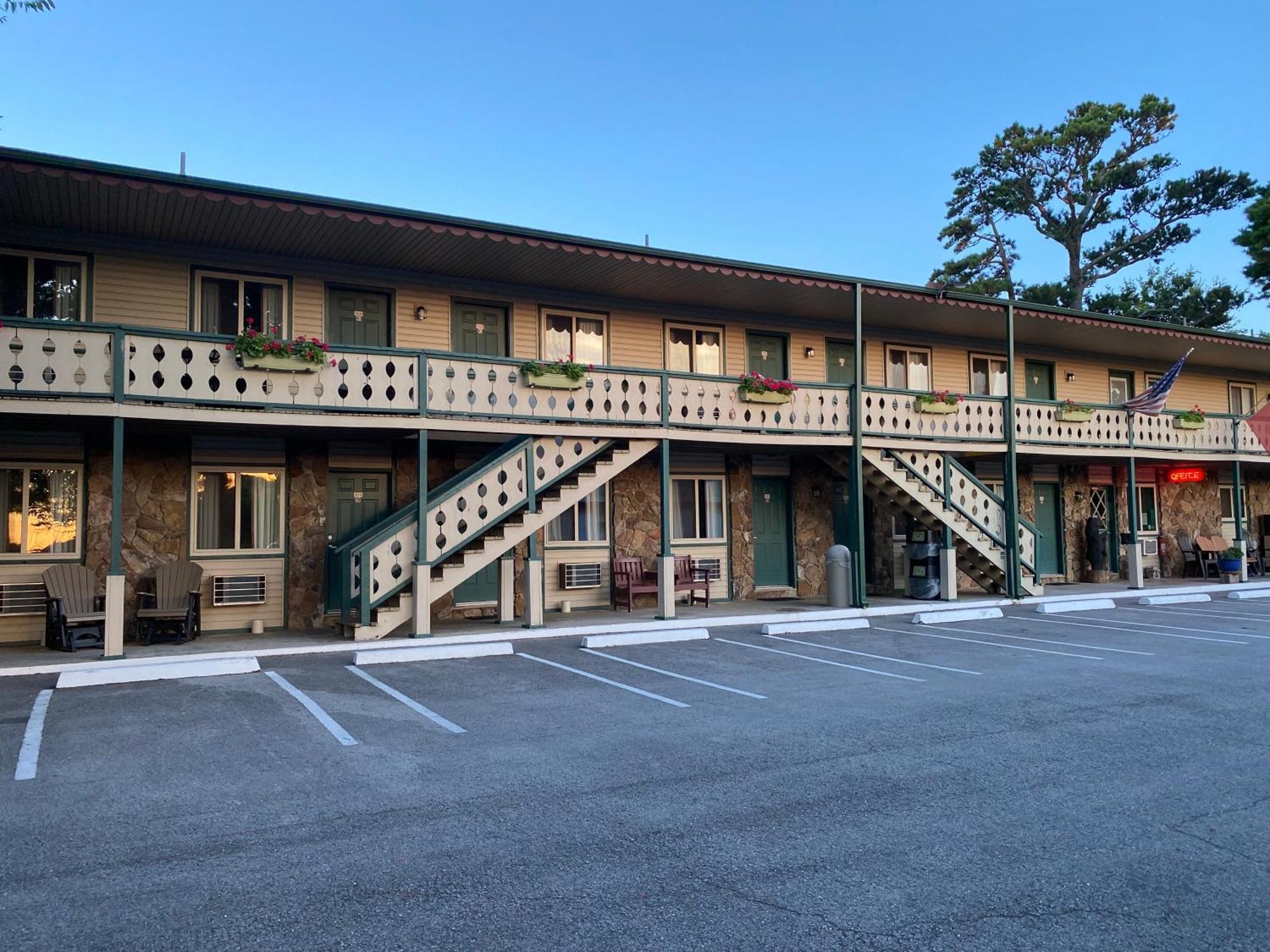 Edelweiss Inn Eureka Springs Buitenkant foto