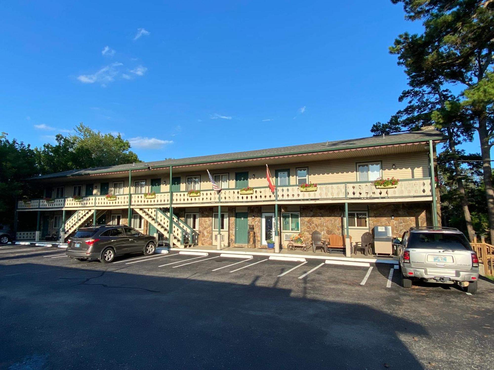 Edelweiss Inn Eureka Springs Buitenkant foto